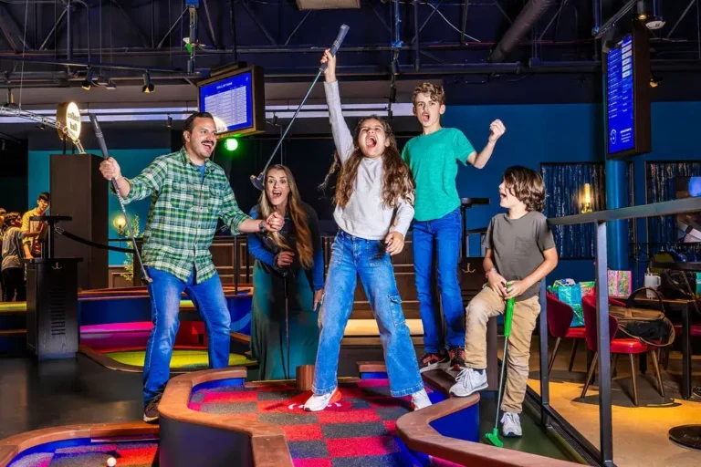 Puttshack Family