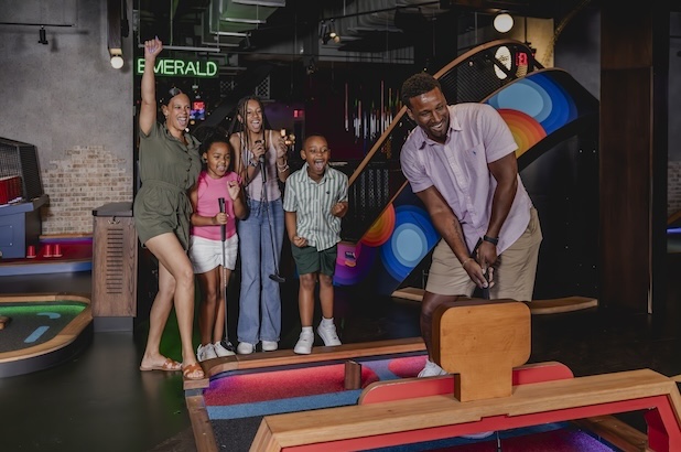 Father's Day at Puttshack